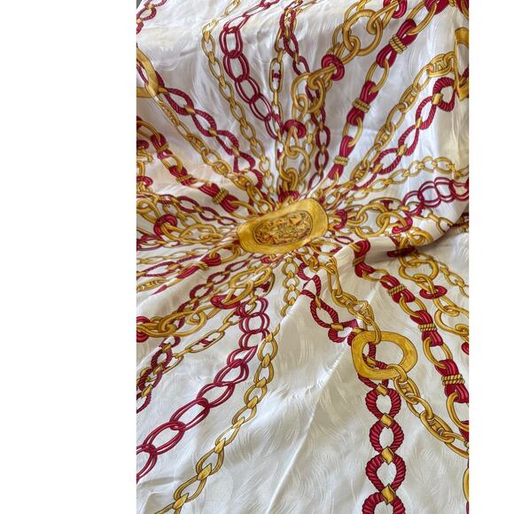 CHANEL Vintage Iconic Chanel Chains Jacquard texture*100% Silk*Jewel tones - Picture 2 of 4